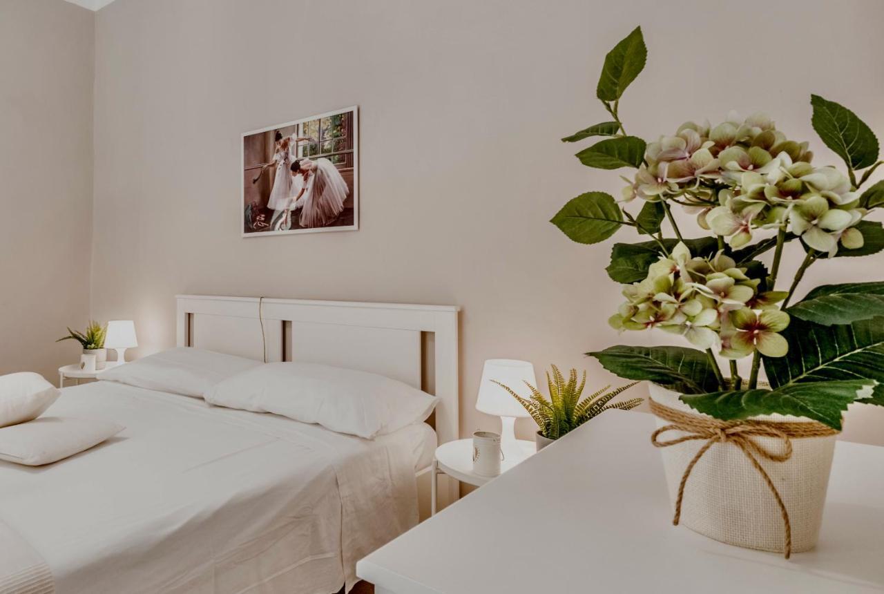 Domus Camilla Apartamento Roma Exterior foto